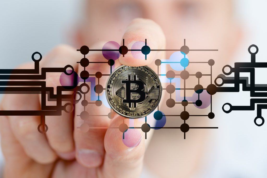 should-banks-use-cryptocurrency-for-cross-border-transactions-pros